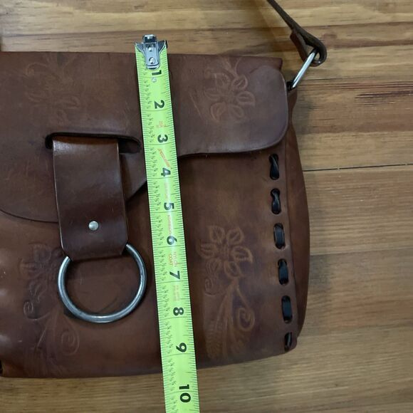Vintage Leather Floral Tooled Shoulder Bag Saddle Bag 9x9.5 in - Picture 3 of 12